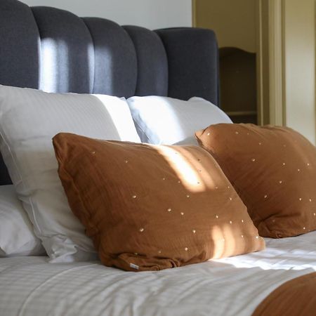 Sequoias Golf & Ressort Hotel Ruy-Montceau Exterior foto